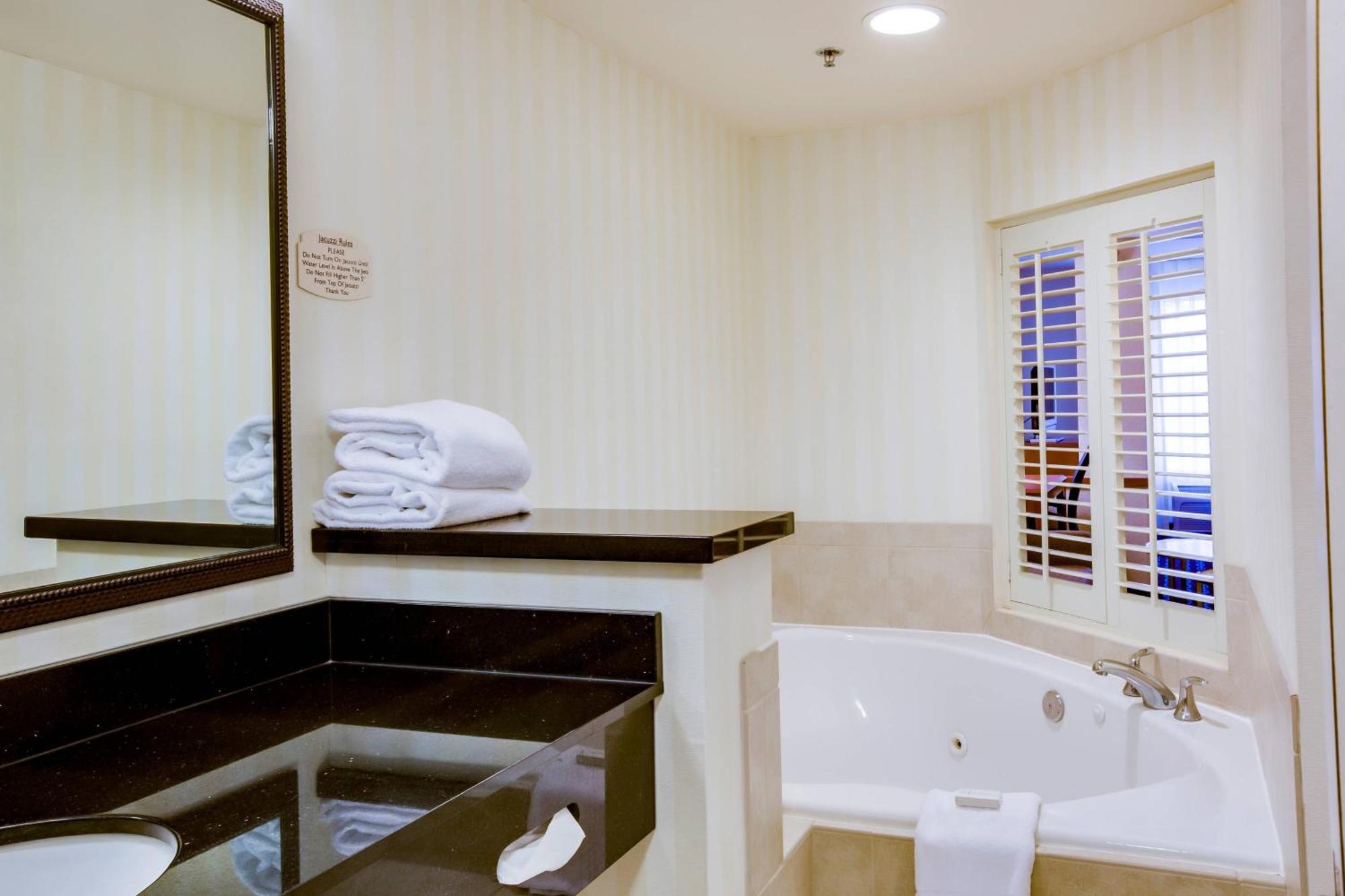 Fairfield Inn And Suites By Marriott Titusville Kennedy Space Center Dış mekan fotoğraf